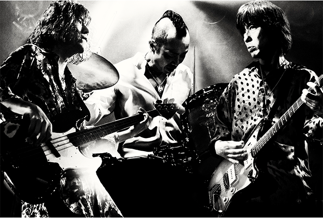 The Birthday (クハラカズユキ, ヒライハルキ, フジイケンジ)