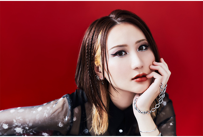 猪居亜美(クラシックギター)